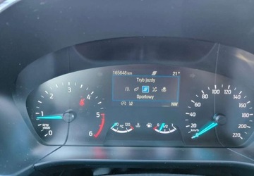 Ford Kuga III SUV 2.0 EcoBlue MHEV 150KM 2020 Ford Kuga Ford Kuga 2.0 TDCi 2x4 Titanium 2.0 Diesel 150KM, zdjęcie 21