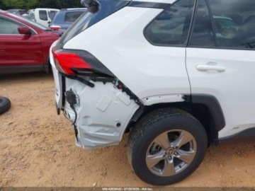 Toyota RAV4 V 2023 Toyota RAV4 2023 TOYOTA RAV4 HYBRID XLE 2.5 Hybryda 176KM, zdjęcie 8