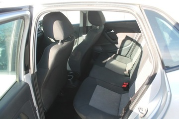 Volkswagen Polo V Hatchback 5d 1.6 TDI-CR DPF 90KM 2011 Volkswagen Polo ROK 2011 POJ 1,6 90 KM, zdjęcie 9