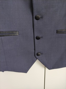 ЭЛЕГАНТНЫЙ ШЕРСТЯНОЙ ЖИЛЕТ 42