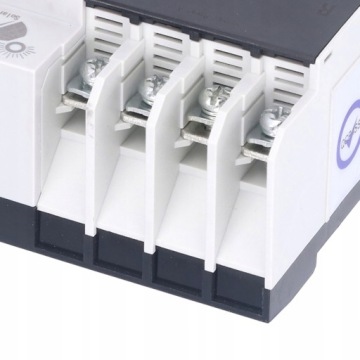 ДВОЙНОЙ АВТОМАТИЧЕСКИЙ ВЫКЛЮЧАТЕЛЬ ПИТАНИЯ 4P