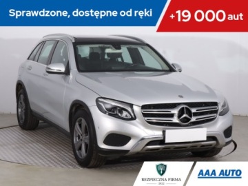 Mercedes GLC C253 SUV 2.1 220 d 170KM 2018 Mercedes GLC GLC 220 d 4MATIC, Salon Polska