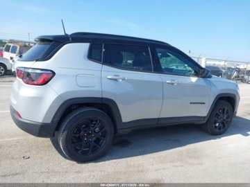 Jeep Compass II 2024 Jeep Compass Latitude 2024 2.0l 2.0 Benzyna 200KM, zdjęcie 6