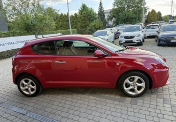 Alfa Romeo MiTo Hatchback 3d Facelifting 2016 1.4 MPI 78KM 2017 Alfa Romeo Mito 1,4 77KM Klimatyzacja 1.4 Benzyna 77KM, zdjęcie 4