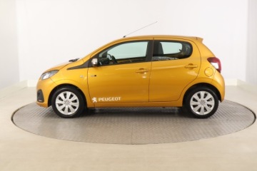 Peugeot 108 1.2 VTi 82KM 2016 Peugeot 108 1.2 PureTech, Klima, Tempomat, zdjęcie 2