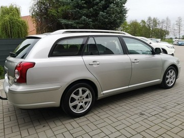 Toyota Avensis II Kombi 2.0 D-4D 126KM 2007 Toyota Avensis 2.0 D-4D 126KM # Klimatr #, zdjęcie 4