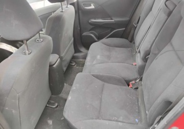 Honda Civic IX Hatchback 5d 1.6 i-DTEC 120KM 2013 Honda Civic 2013r, 1.6 Diesel. Uszkodzony lewy przod i tyl. 1.6 Diesel, zdjęcie 9