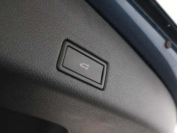 Volkswagen Sharan II Van Facelifting 2.0 TSI 220KM 2016 Volkswagen Sharan 7 os. DSG xenon/LED navi klima, zdjęcie 38
