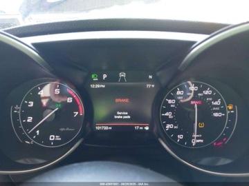 Alfa Romeo Giulia II Sedan 2.0 TBi 280KM 2019 Alfa Romeo Giulia Ti 2019 2.0l 2.0 Benzyna 280KM, zdjęcie 10