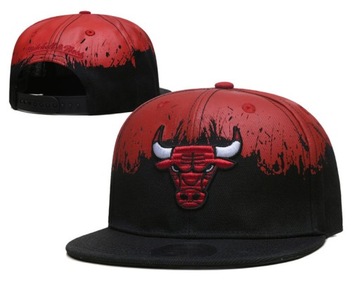 Бейсбольная кепка Chicago Bulls с плоскими полями