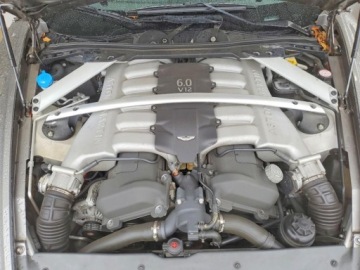 Aston Martin DB9 Volante 5.9 i V12 48V 450KM 2006 Aston Martin DB9 Volante 2006 5.9 Benzyna 450KM, zdjęcie 6