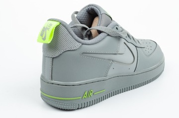 Buty sportowe Nike Air Force 1 DD3227 001 r. 38.5