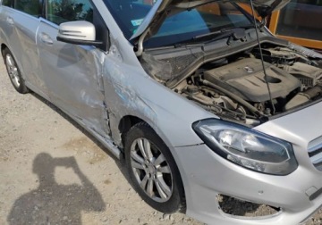 Mercedes Klasa B W247 2016 Mercedes-Benz Klasa B 2016r, 1.5DIESEL. AUTOMAT. Uszkodzony prawy bok. Jez, zdjęcie 24