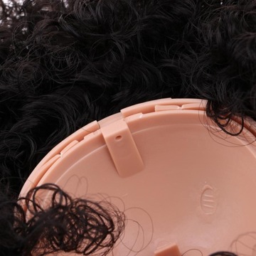 Moda Krótkie wybuchowe kręcone włosy lalki Peruka Głowa Zestaw muszli skóry