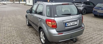 Suzuki SX4 I Hatchback 1.6 i 16V VVT 107KM 2006 Suzuki SX4 Suzuki SX4 1.6 VVT 4x2 Comfort 1.6 Benzyna 107KM, zdjęcie 5