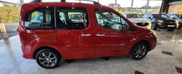Citroen Berlingo II Van Long Facelifting 1.6 HDi 92KM 2015 Citroen Berlingo Citroen berlingo Multispace Tylko 129 tys.przebiegu 1.6, zdjęcie 13
