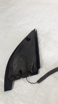 Накладка на зеркало треугольная Volkswagen OE 1J0837993B