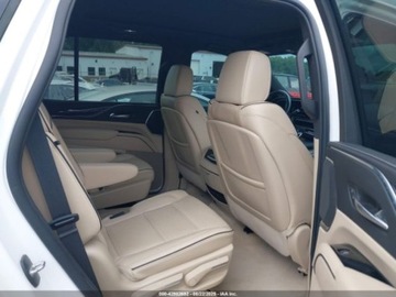 Cadillac Escalade III 2021 Cadillac Escalade Sport 2021 6.2l 6.2 Benzyna 420KM, zdjęcie 5