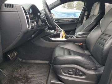 Porsche Cayenne III 2022 Porsche Cayenne Turbo Coupe 2022 4.0l 4.0 Benzyna 541KM, zdjęcie 7