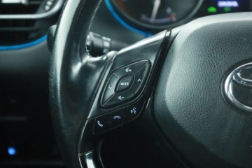 Toyota C-HR I Crossover 1.8 Hybrid 122KM 2016 Toyota C-HR 1.8 Hybrid, Salon Polska, Automat, zdjęcie 16
