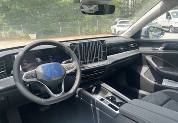 Volkswagen Passat B8 Variant Facelifting 1.5 TSI EVO 150KM 2025 Volkswagen Passat Dostepny od reki 1.5 Benzyna 150KM, zdjęcie 9