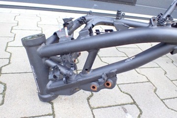 Kawasaki Z900 17-18 Rama