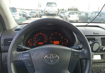 Toyota Avensis II Sedan 2.0 D-4D 126KM 2008 Toyota Avensis Toyota Avensis 2.0 Diesel 126KM, zdjęcie 8