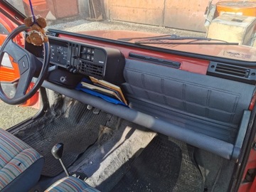 FIAT PANDA 1 I MK1 141 KONZOLA DESKA ROZDĚLOVAČE