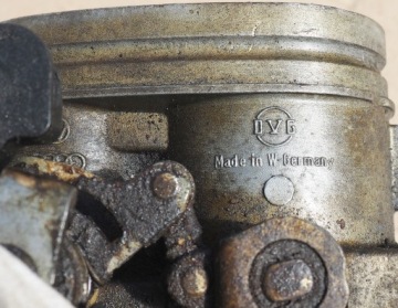 БЕНЗИНОВЫЙ КАРБЮРАТОР VW AUDI