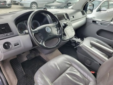 Volkswagen Multivan T6 2004 Volkswagen Multivan 2.5 TDi, 130 KM, Automat, zdjęcie 17