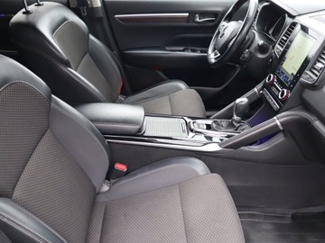 Renault Koleos II SUV 2.0 dCi 177KM 2017 Renault Koleos 2.0 dCi, Salon Polska, 174 KM, zdjęcie 8