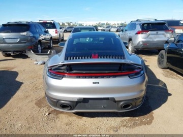 Porsche 911 992 2022 Porsche 911 PORSCHE 911 CARRERACARRERA 4 3.0 Benzyna 379KM, zdjęcie 3