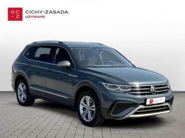 Volkswagen Tiguan II SUV Facelifting 2.0 TSI 190KM 2021 Volkswagen Tiguan 2.0 Benzyna 190KM, zdjęcie 2