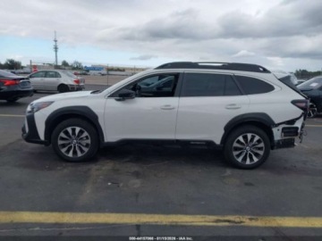 Subaru 2025 Subaru Outback Limited, 2025r., 4x4, 2.5L 2.5 Benzyna 182KM, zdjęcie 5