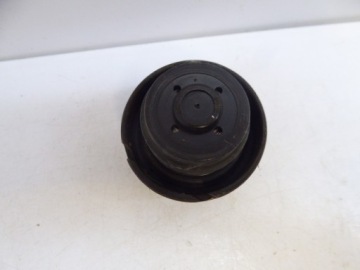 VOLKSWAGEN GOLF II КРЫШКА ТОПЛИВОБАЛКА