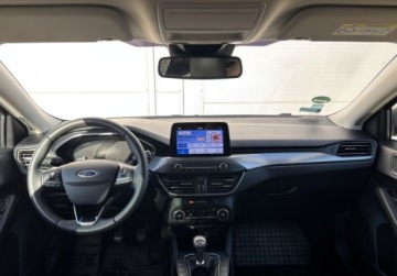 Ford Focus IV Hatchback 1.0 EcoBoost 125KM 2019 Ford Focus 1.0 EcoBoost 125KM MT6 Titanium Salon PL ASO Pierwszy wlasciciel, zdjęcie 10