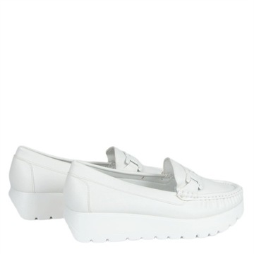 КОЖАНЫЕ ЛОФЕРЫ GOODIN GD-FL-6010 БЕЛЫЕ 39