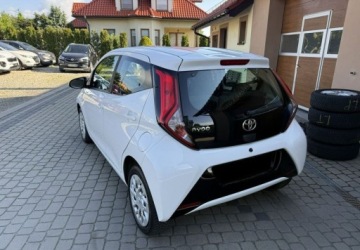 Toyota Aygo II Hatchback 3d Facelifting 1.0 VVT-i 72KM 2021 Toyota Aygo 1,0 72KM Klima Kamera CarPlay Benzyna 72KM, zdjęcie 8