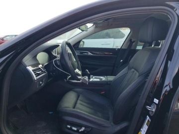 BMW Seria 7 G11-G12 2021 BMW Seria 7 740i, 2021r., 3.0L 3.0 Benzyna 335KM, zdjęcie 8