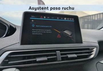 Peugeot 3008 I Crossover Facelifting 1.2 PureTech 130KM 2016 Peugeot 3008 z Gwarancja Od RiA 1.2 Benzyna 130KM, zdjęcie 24
