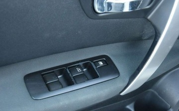 Nissan Qashqai I Crossover 2.0 140KM 2011 Nissan Qashqai 2.0B 4x4 Navi Kamera 2 KPL KOL Oryginal lakier Sprowadzony, zdjęcie 31