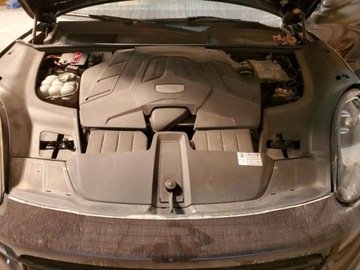 Porsche Cayenne III 2019 Porsche Cayenne 2019 PORSCHE CAYENNE 3.0 Benzyna 335KM, zdjęcie 12