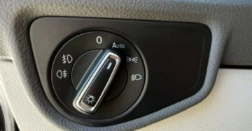 Volkswagen Touran III 1.8 TSI 180KM 2016 Volkswagen Touran Automat Panorama Parktronic Kamera Navi 7Osobowy L, zdjęcie 25