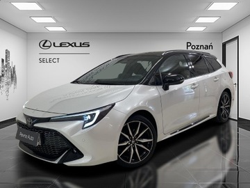 Toyota Corolla XII TS Kombi Facelifting 1.8 Hybrid 140KM 2023 Toyota Corolla 1.8 Hybrid GR Sport Dynamic Seria E