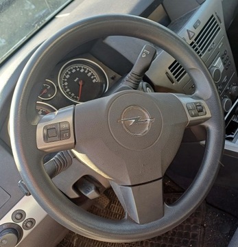 OPEL ASTRA H III 05R VOLANT MULTIFUNKČNÍ OBYČEJNÁ