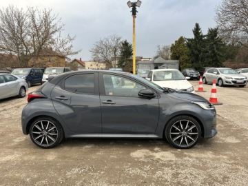 Toyota Yaris IV Hatchback Facelifting 1.5 Hybrid Dynamic Force 130KM 2025 Toyota Yaris Hybryda GR SPORT+VIP SKYVIEW/Salon PL/, zdjęcie 4