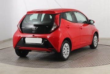 Toyota Aygo II Hatchback 3d Facelifting 1.0 VVT-i 72KM 2019 Toyota Aygo 1.0 VVT-i, Salon Polska, Serwis ASO, zdjęcie 4