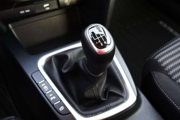 Kia Ceed III Kombi Facelifting 1.5 T-GDI 160KM 2023 Kia Ceed Bezwypadkowy Kamera Tempomat CarPlayAA klima 2stref. FV23, zdjęcie 17