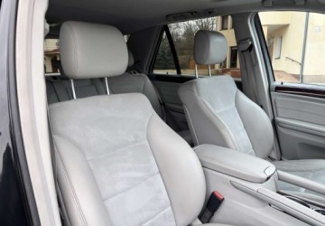 Mercedes Klasa M W164 2009 Mercedes-Benz ML Zarejestrowany - automat - 4,0 - 306 KM 4.0 Diesel 306KM, zdjęcie 24