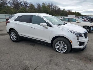 Cadillac 2022 Cadillac XT5 2022, 2.0L, 4x4, LUXURY, od ubezpieczalni 2.0 Benzyna 235KM, zdjęcie 2